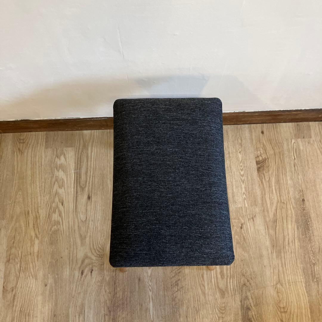 レッドオーク無垢材　スツール　新品　ナチュラル色