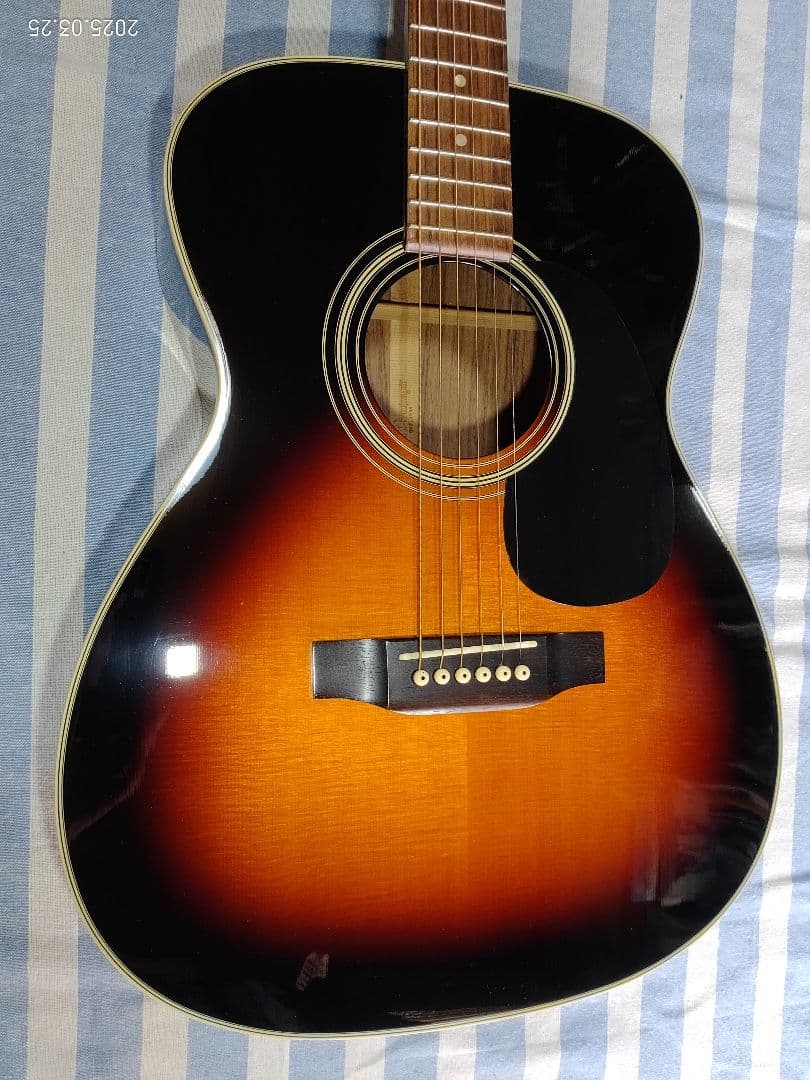 Aria DreadnoughtのアコースティックギターAF-35BS美品です。 - メルカリ