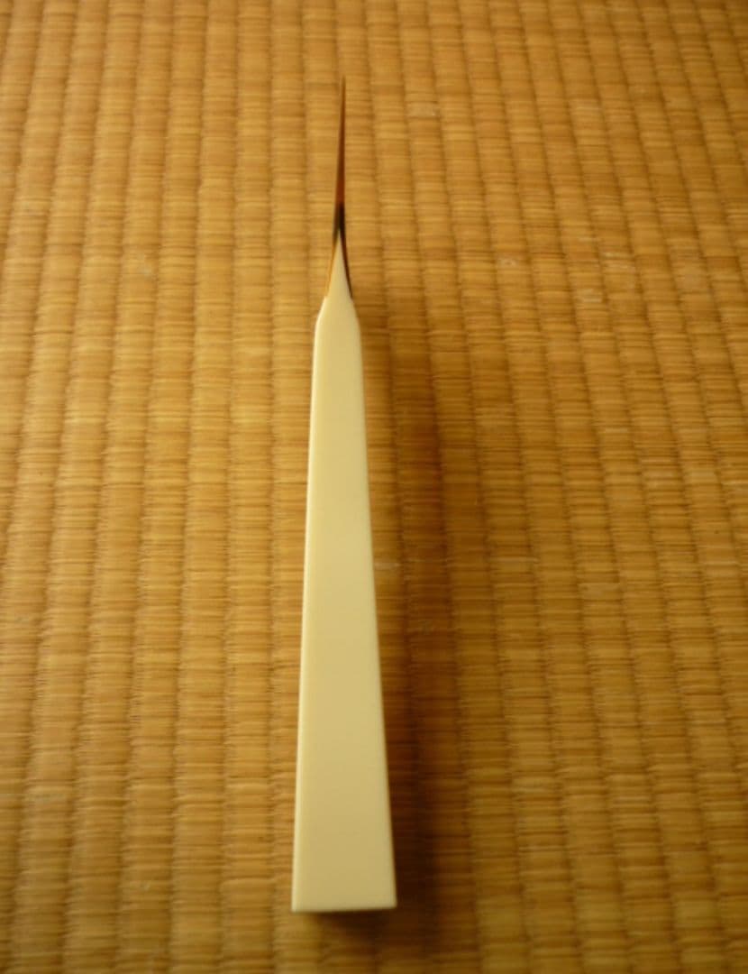 三味線 撥 鼈甲 1枚甲　開き 11.8cm　 重さ190ｇ