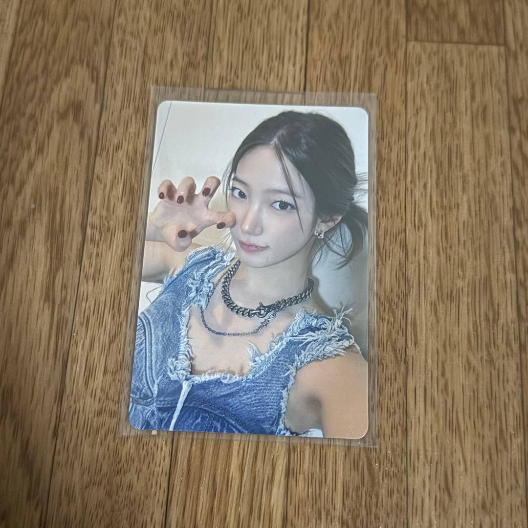 LE SSERAFIM SPAGHETTI カズハ トレカ - メルカリ