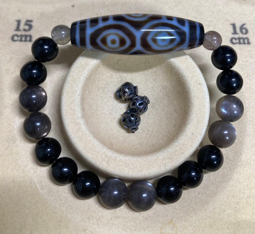 う*こ様 ※組み直し変更あり※ 天然石　天珠　龍眼天珠　ブレスレット
