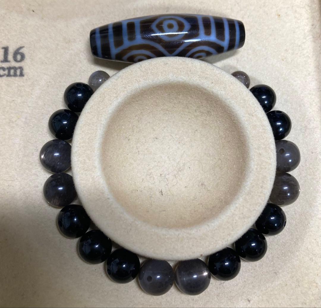 う*こ様 ※組み直し変更あり※ 天然石　天珠　龍眼天珠　ブレスレット