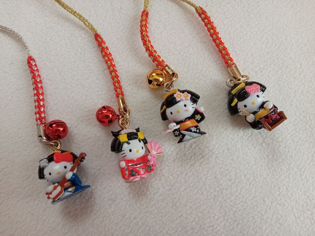 ゆうパケット】ハローキティ 根付け 芸姑さん 4個セット - メルカリ