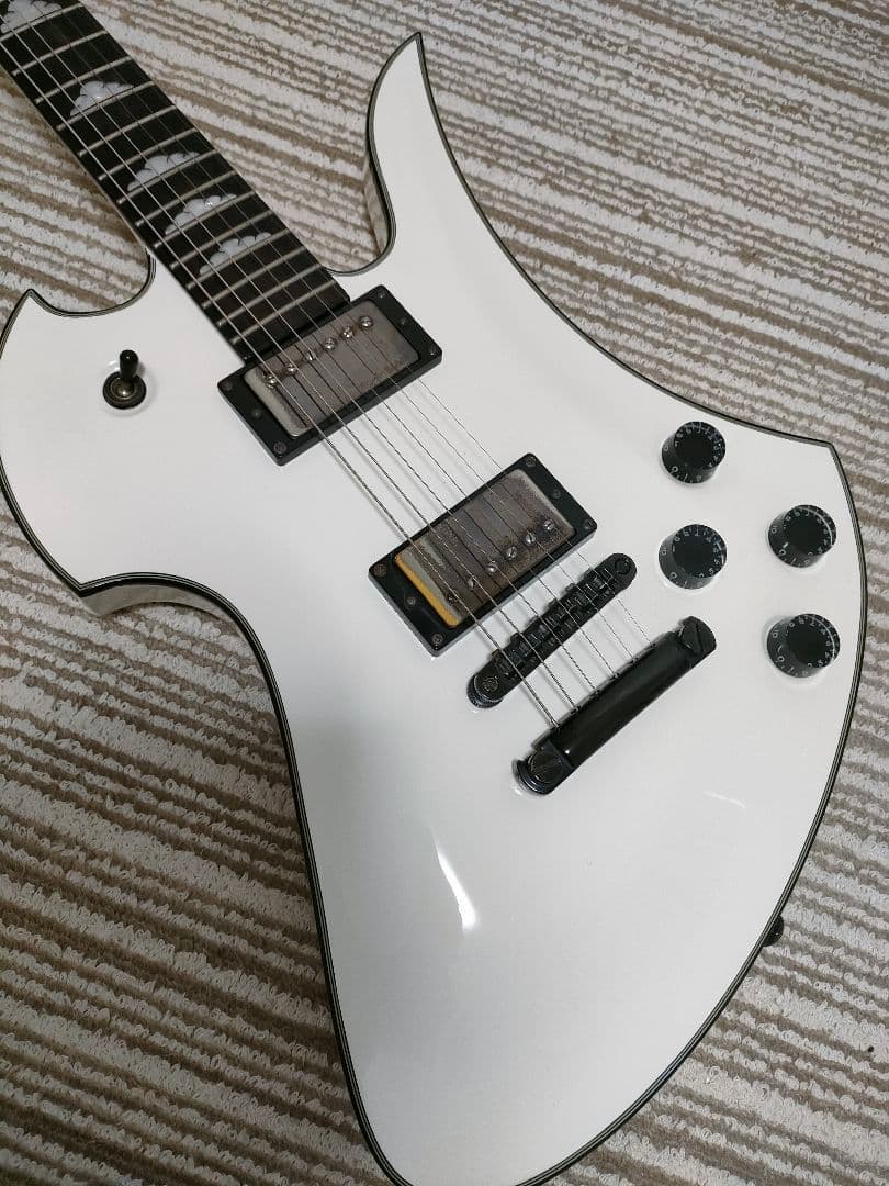 B.C.Rich mockingbird Special　エレキギター生産完了品
