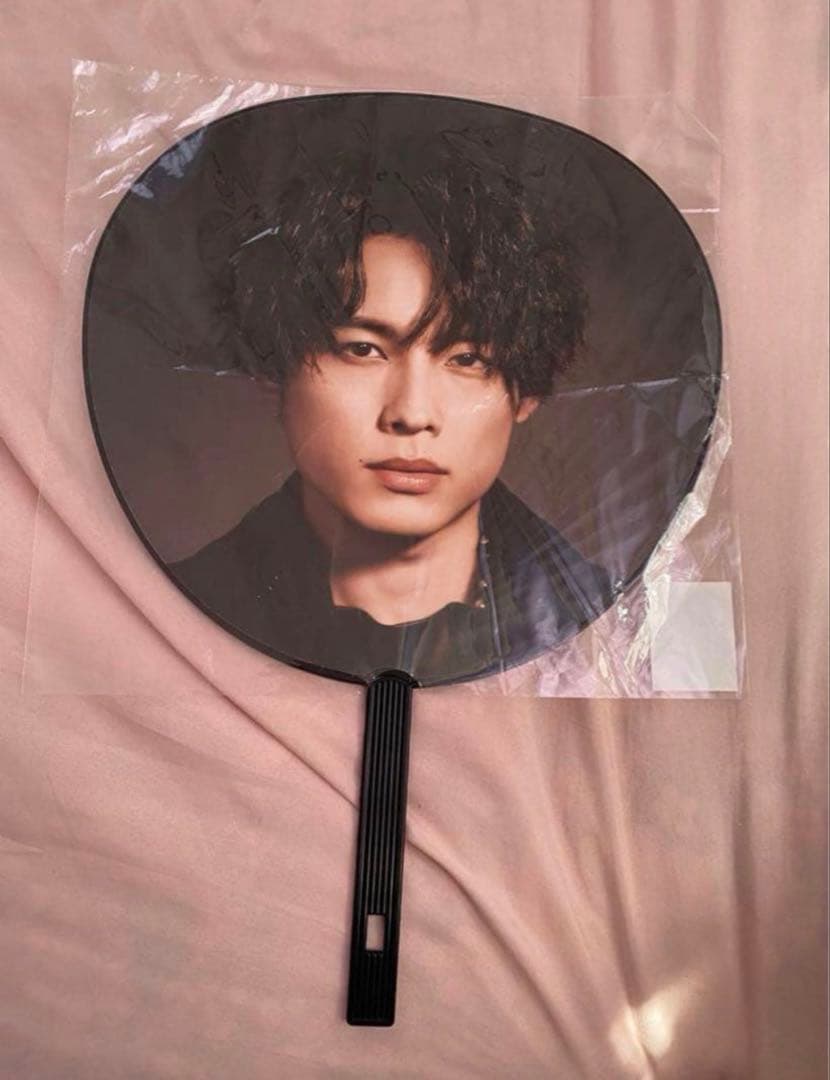 SixTONES 松村北斗 グッズまとめ売り エロハン うちわ 公式写真 - メルカリ