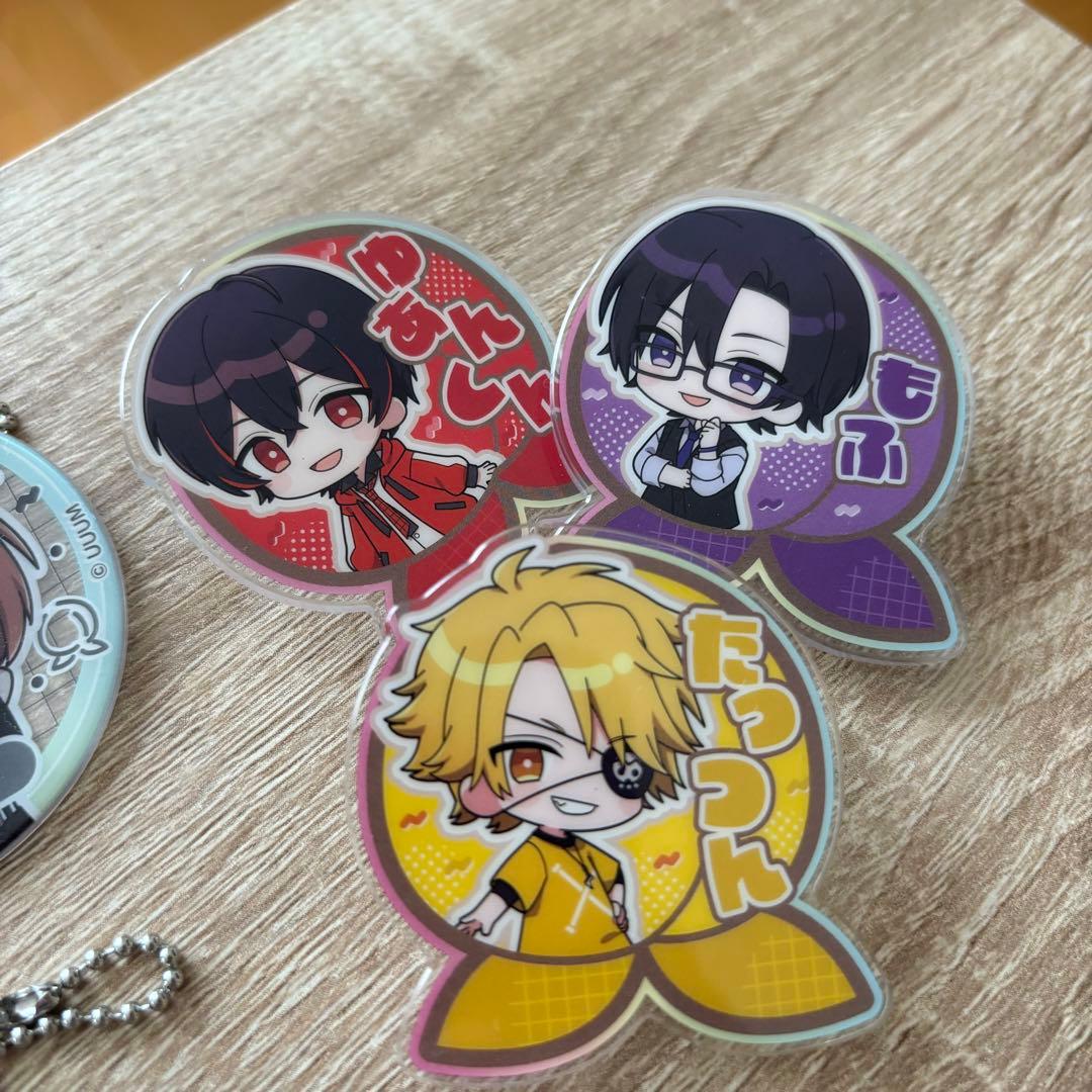 カラフルピーチグッズ からぴち まとめ売り 缶バッジ キーホルダー 等