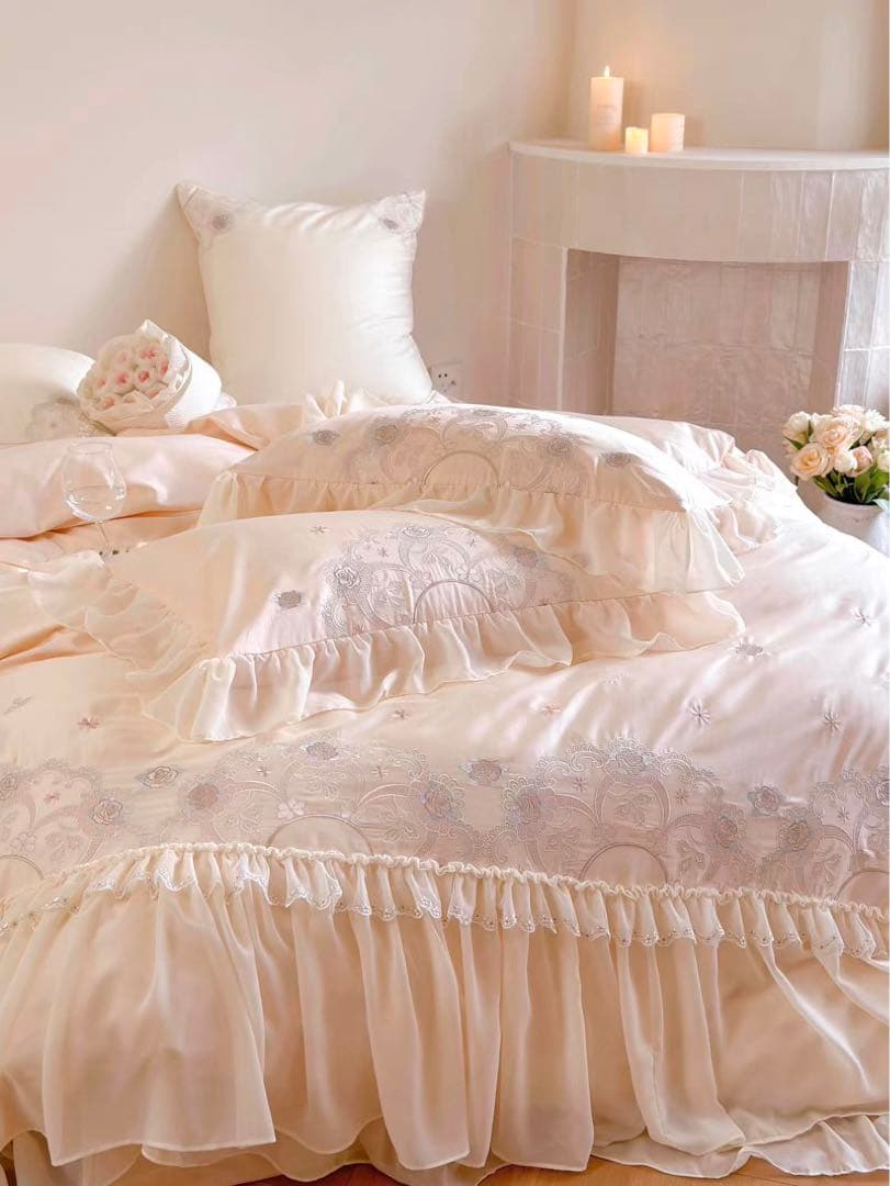 クリーム色フリル付きダブルシーツセット