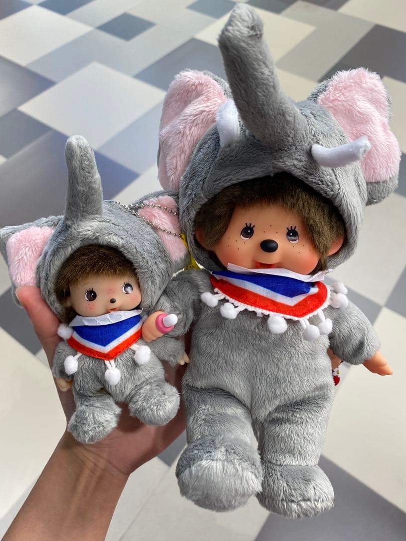 タイ限定の象モンチッチぬいぐるみと象ベビチッチキーチャンセット