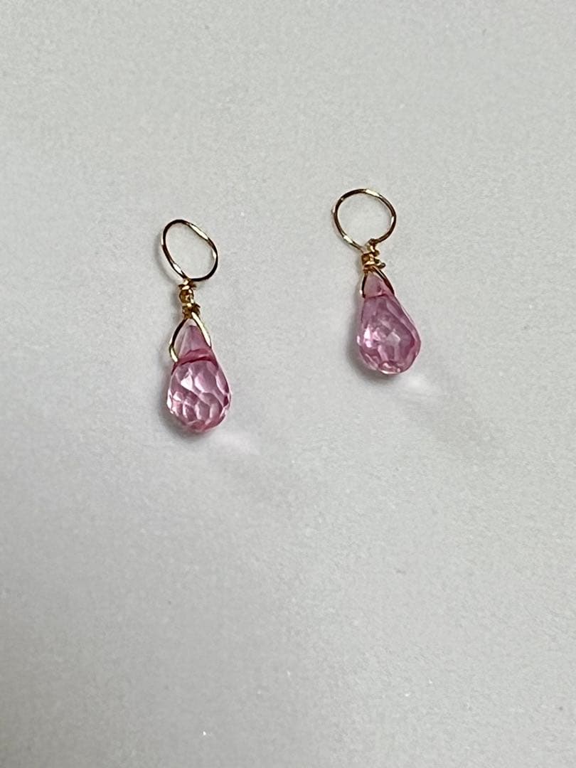 宝石質　ピンク　トパーズ　ドロップカット　14kgfチャーム　P-307