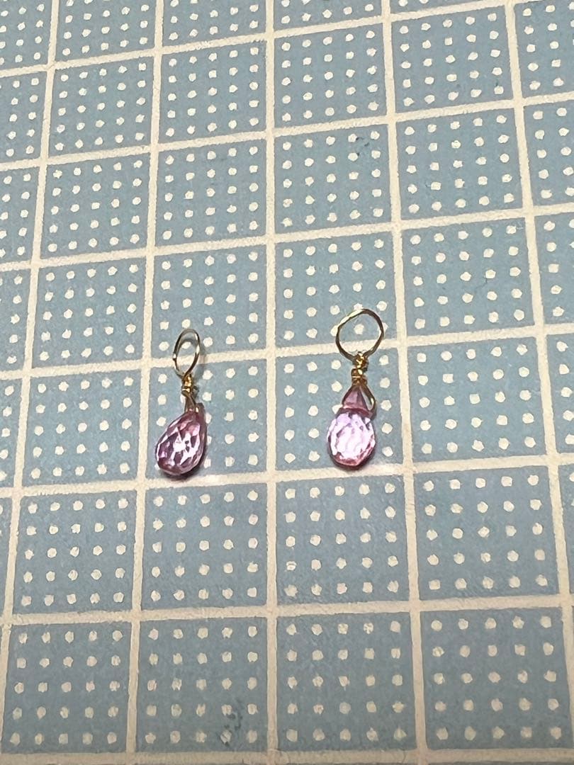 宝石質　ピンク　トパーズ　ドロップカット　14kgfチャーム　P-307