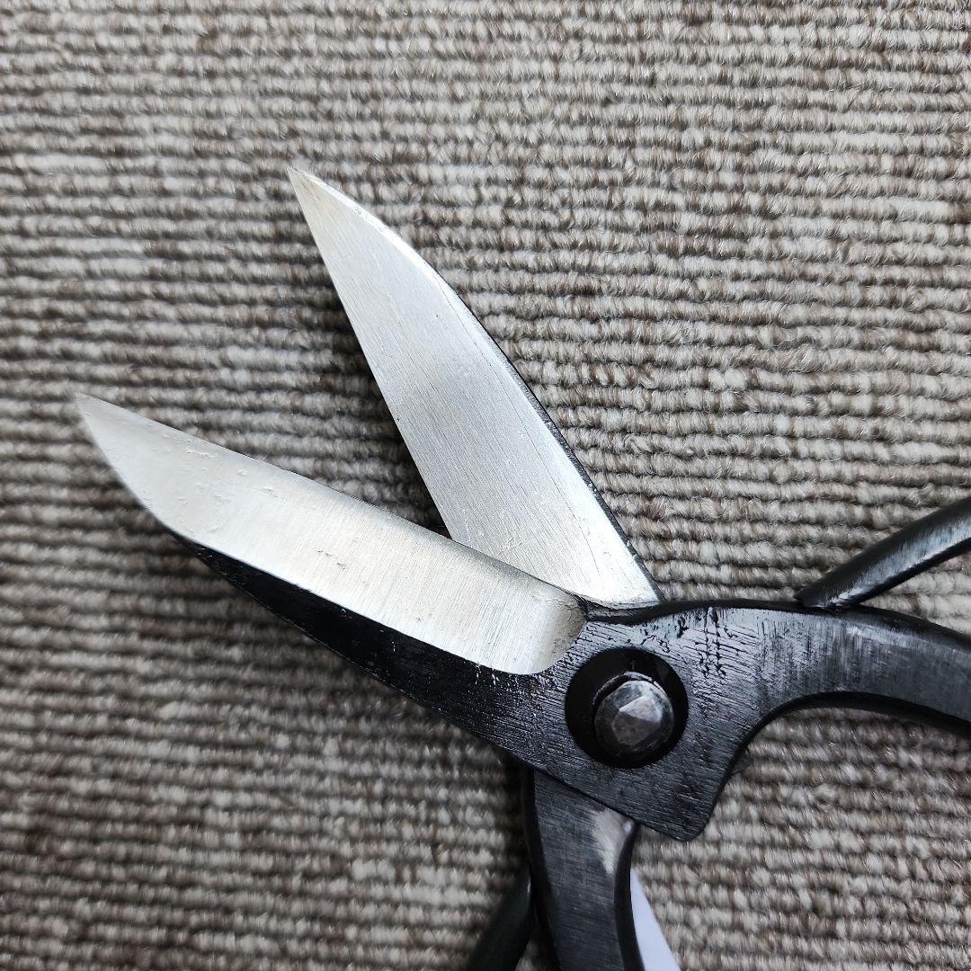 大久保鋏 《三条.栄七作》