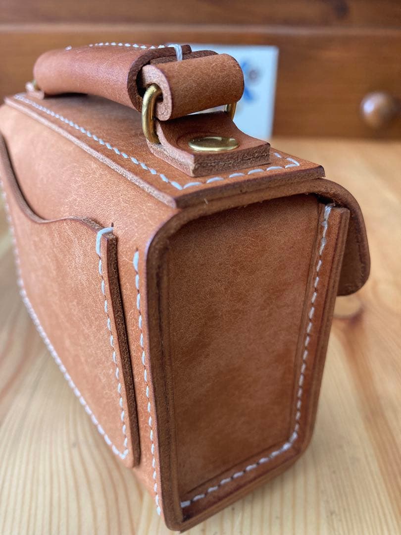 イタリアンレザーマルゴーブラウンミニバッグ レザークラフト