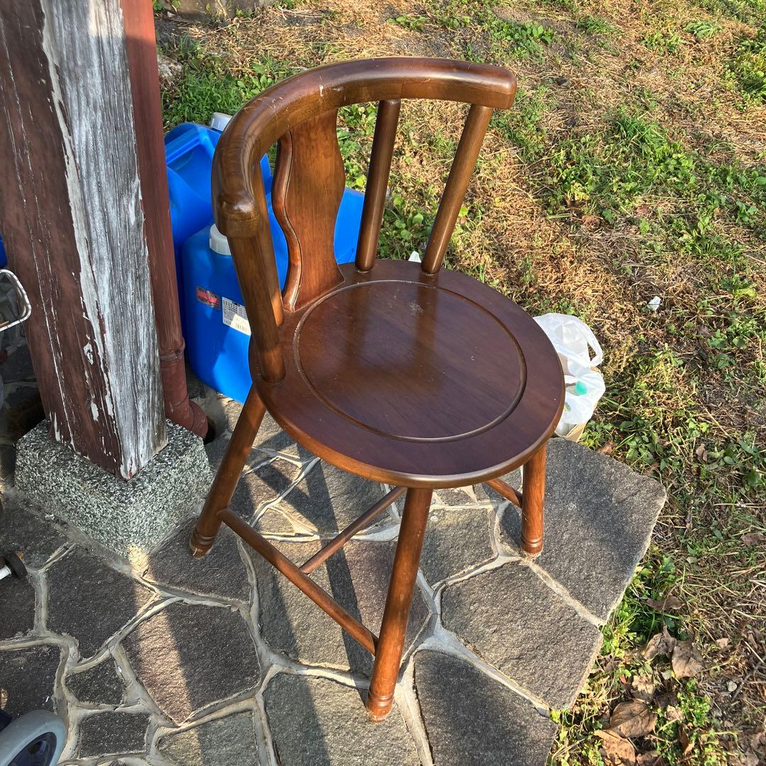 木製ブラウンチェア 背もたれ付き