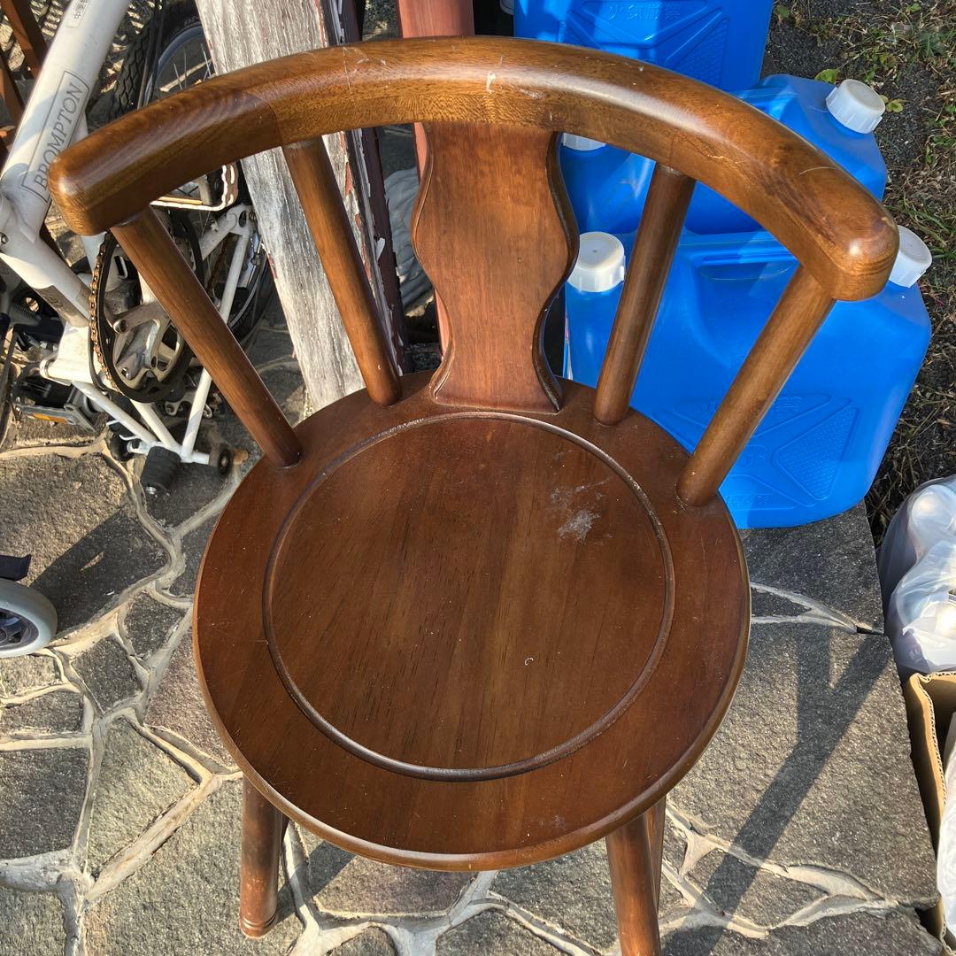 木製ブラウンチェア 背もたれ付き