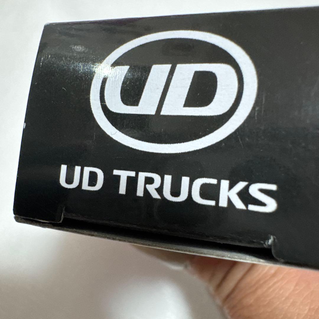 トミカ 】UDトラックス ☆クオン☆90周年記念 【新品未開封】非売品