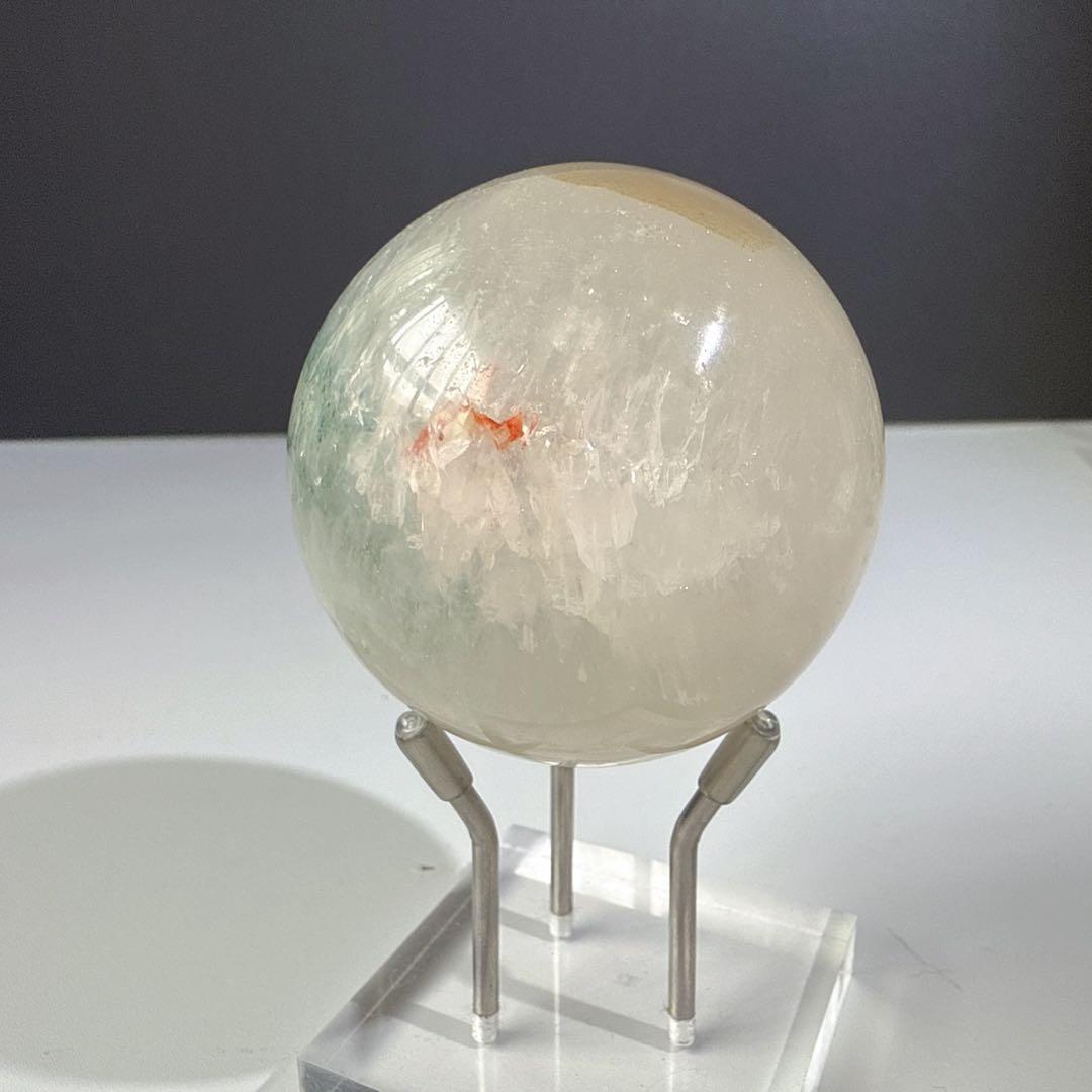 天然石水晶共生瑪瑙の笑い口　置物　スフィアNO.080703