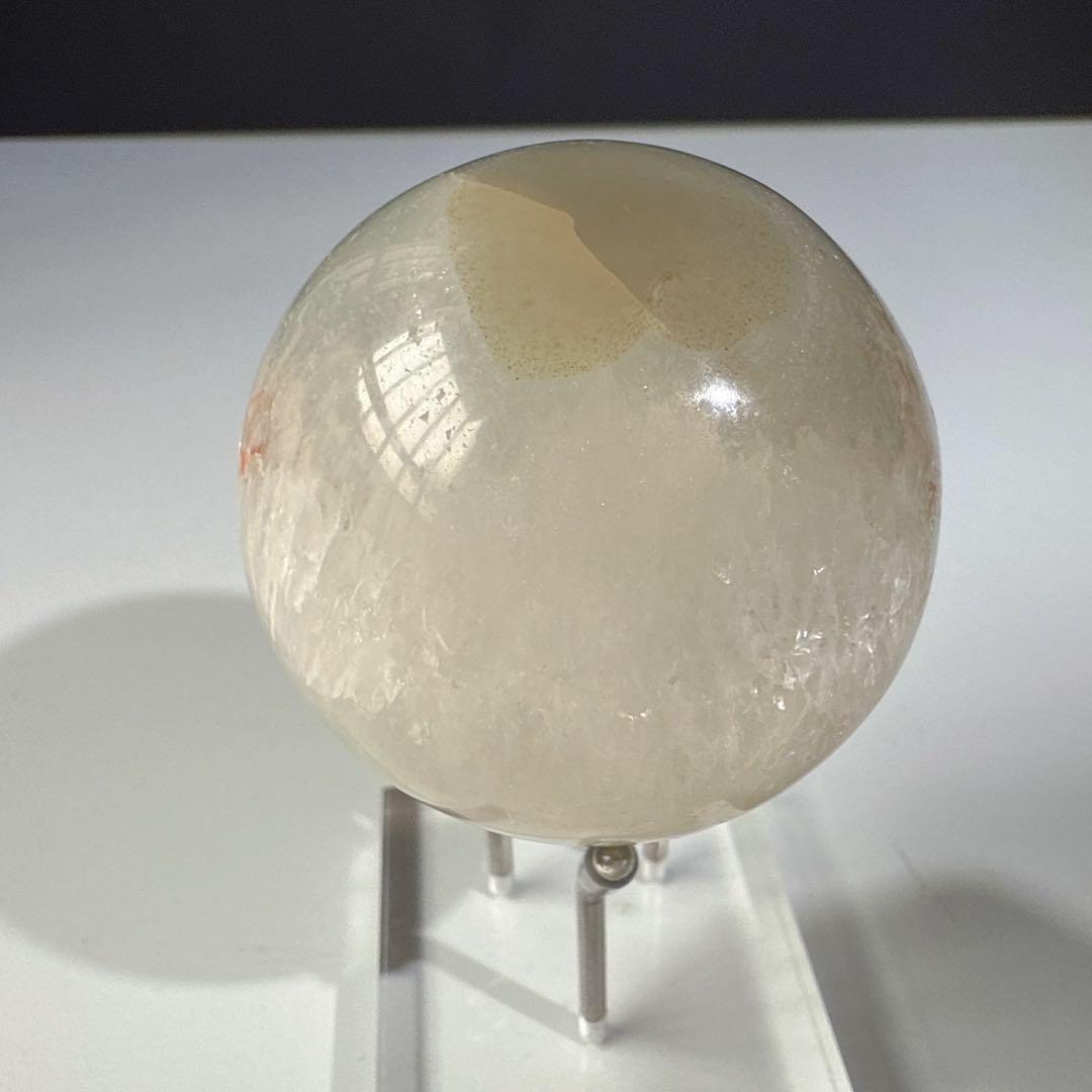 天然石水晶共生瑪瑙の笑い口　置物　スフィアNO.080703