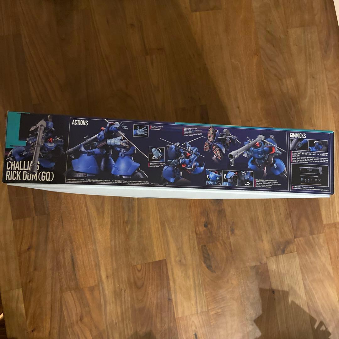 ガンプラ HG シャリア専用リック・ドム(GQ) HG グスタフ・カールOO型