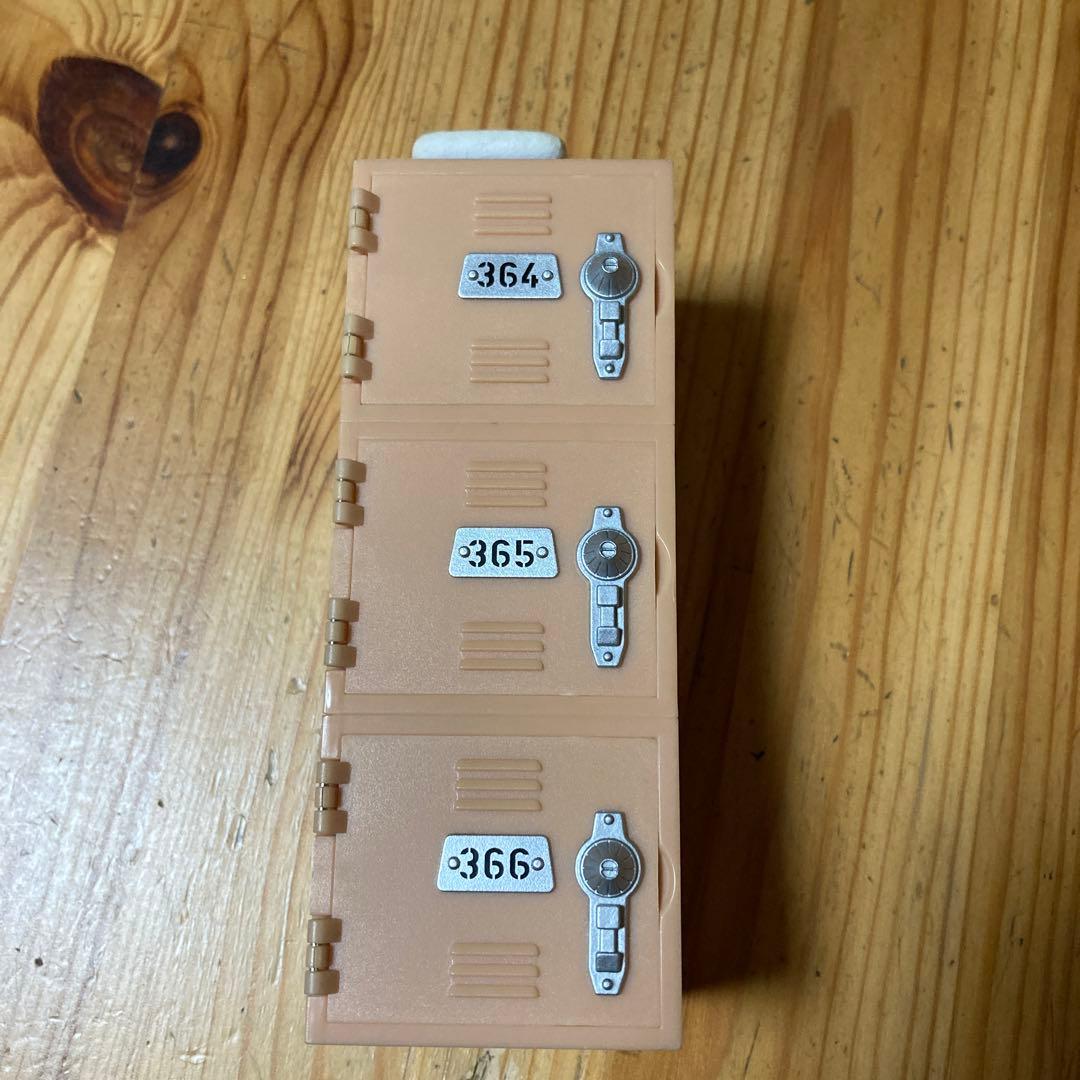 モンスターズインク ライド&ゴーシーク レア ロッカー型フィギュア