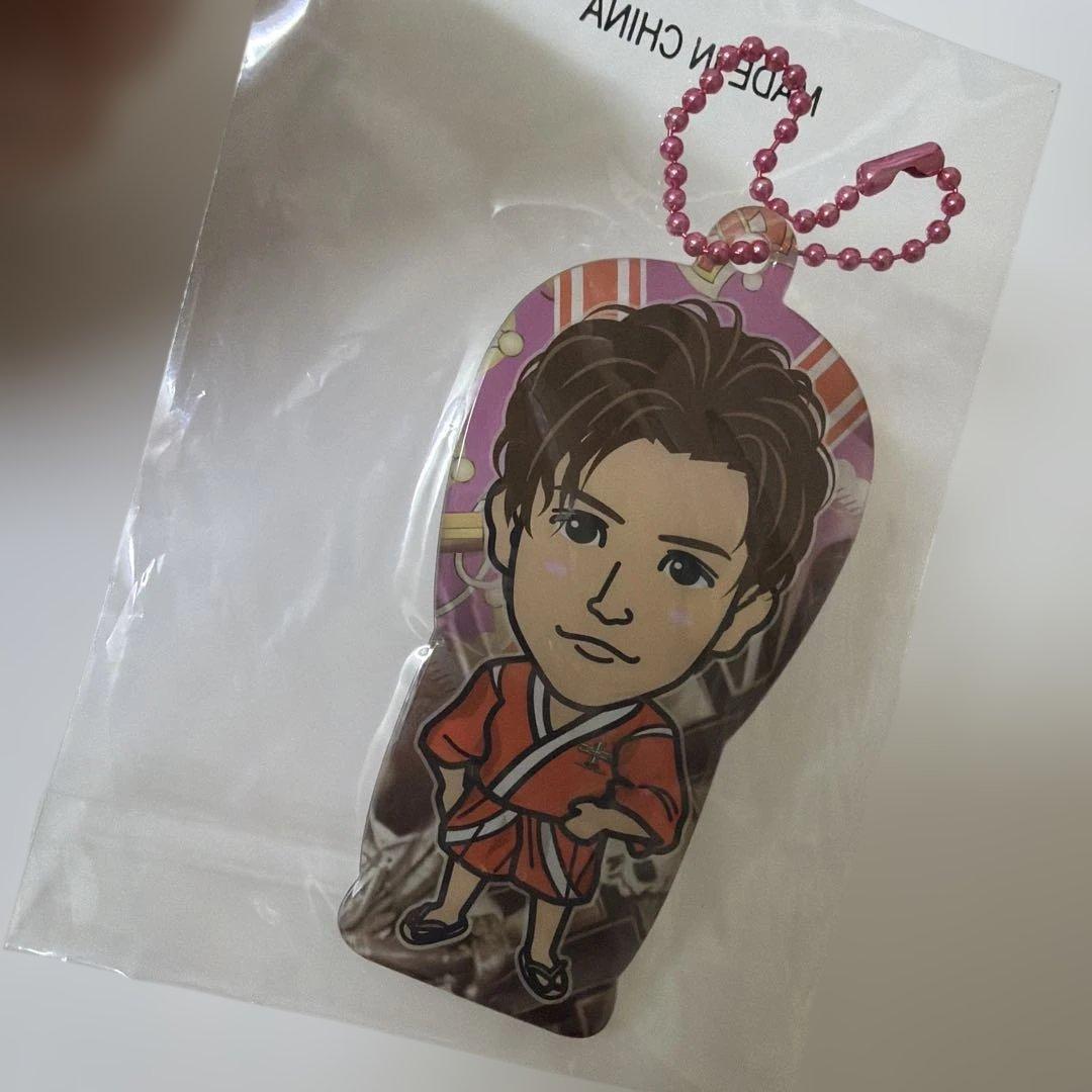 岩田剛典 クリアチャーム 背景あり - メルカリ