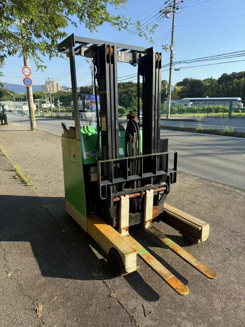 トヨタ電動フォークリフト7FBR15揚高3500MM19211H(A314)