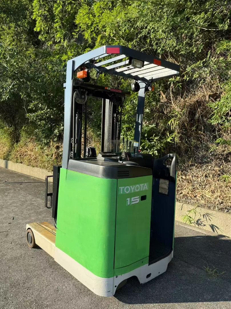 トヨタ電動フォークリフト7FBR15揚高3500MM19211H(A314)