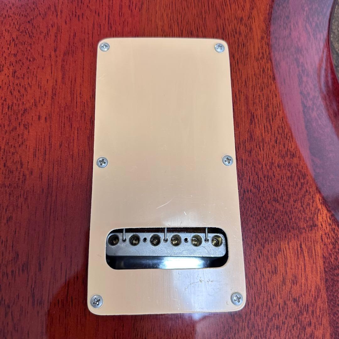 G&L S-500 tribute series チェリーレッド ストラトタイプ