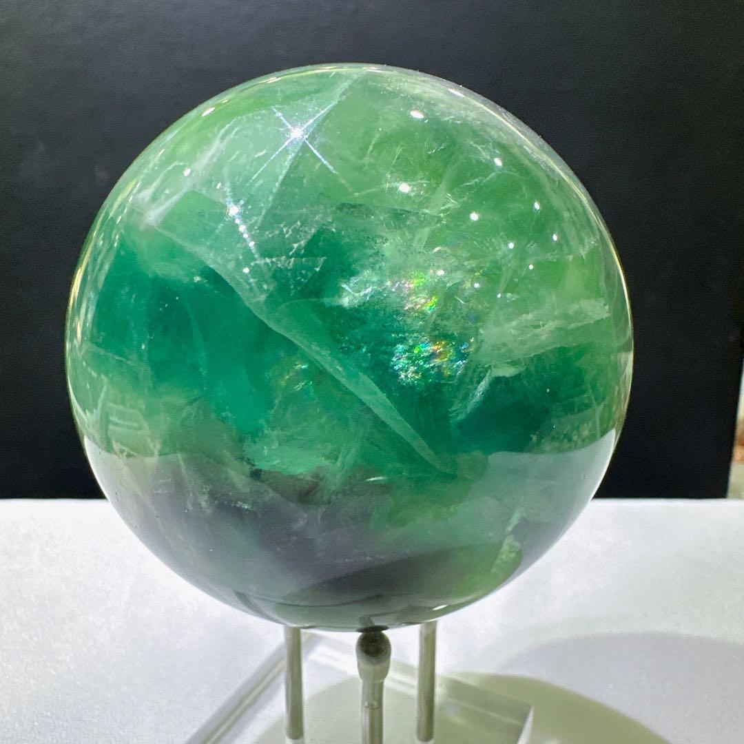 天然石 フェザーフローライト丸玉 置物 F.43