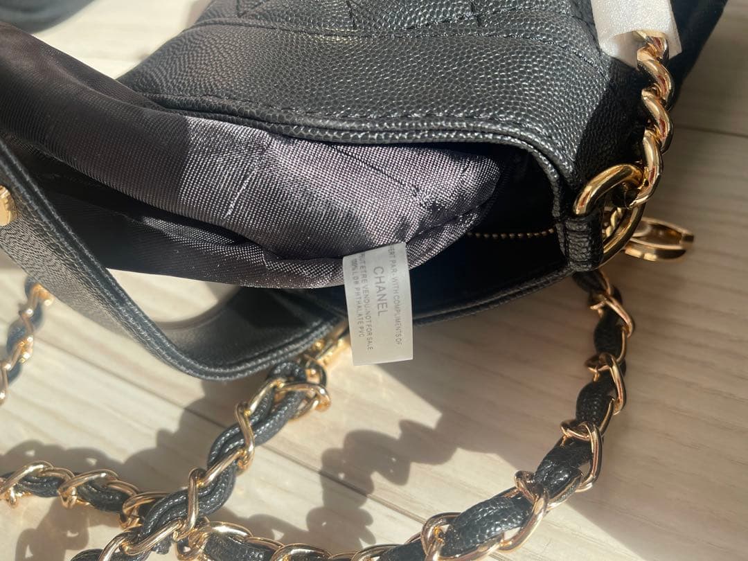 CHANELノベルティショルダーバック