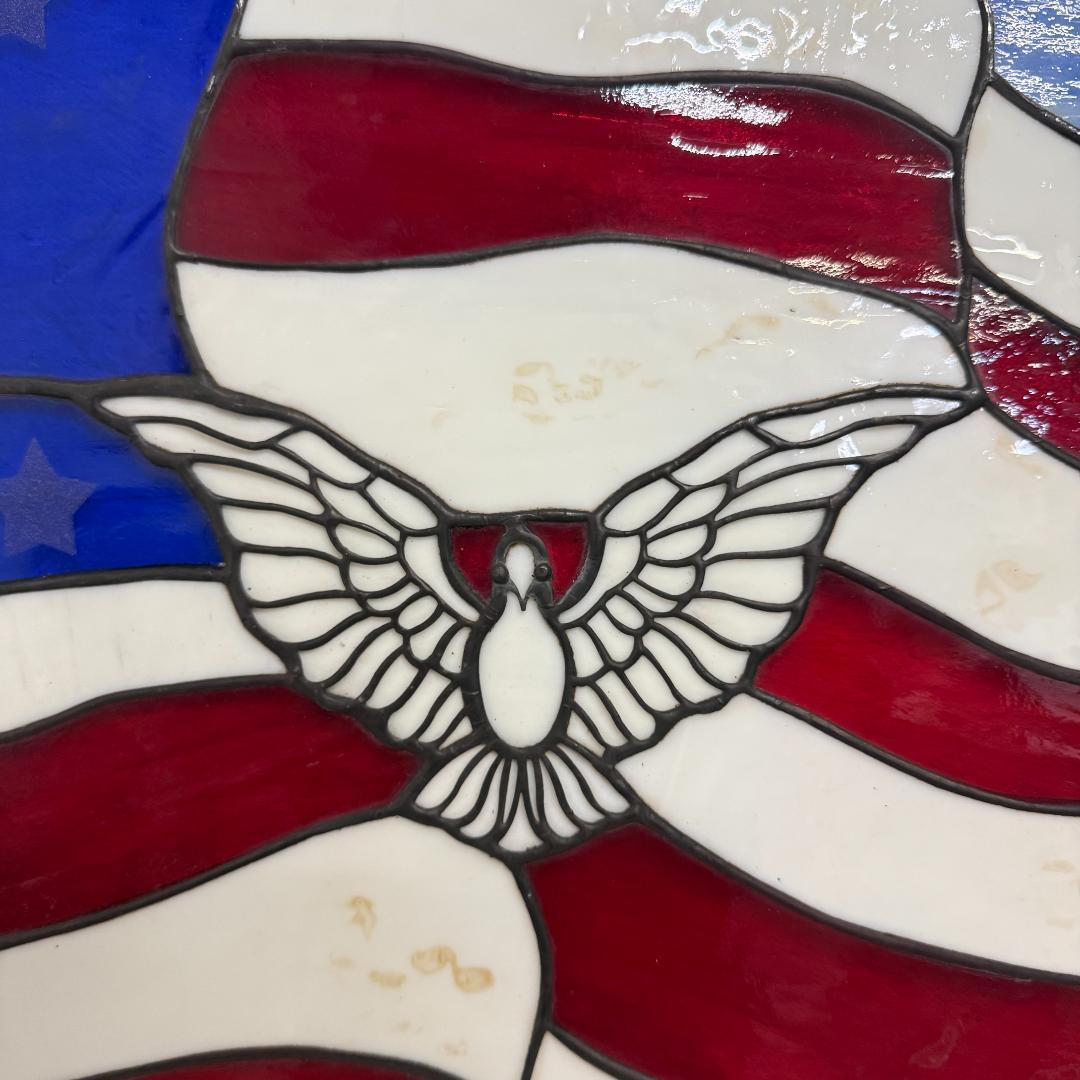 特大【61.5×39cm】ステンドグラスパネル アメリカンフラッグ 鳩 壁掛け