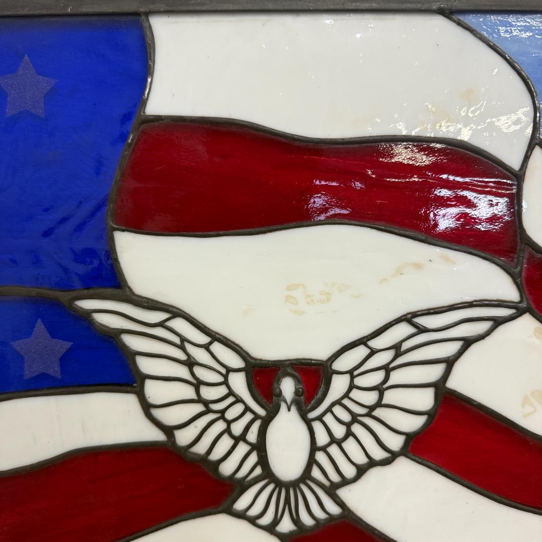 特大【61.5×39cm】ステンドグラスパネル アメリカンフラッグ 鳩 壁掛け