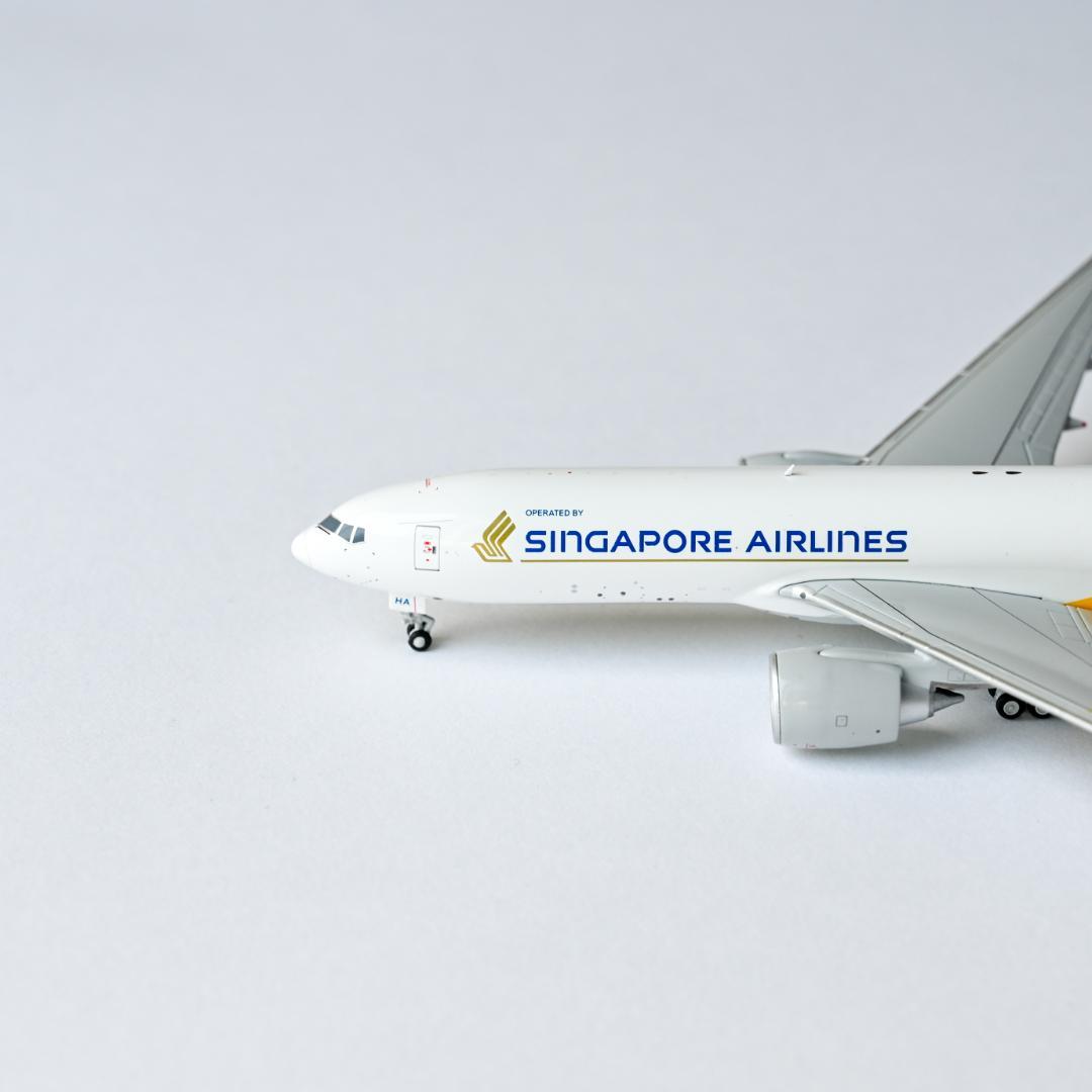 DHL × シンガポール航空 B777-8F 貨物機 1/400