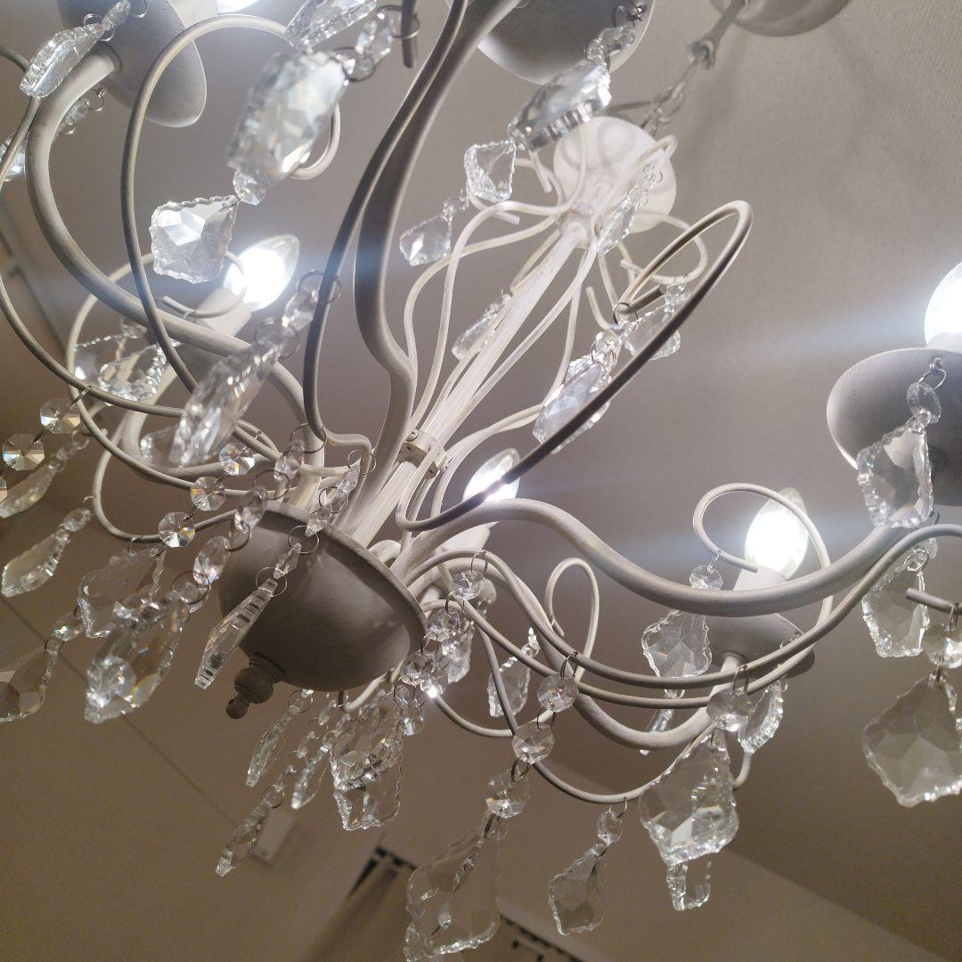 ホワイトシャンデリア 6灯 クリスタルビーズ