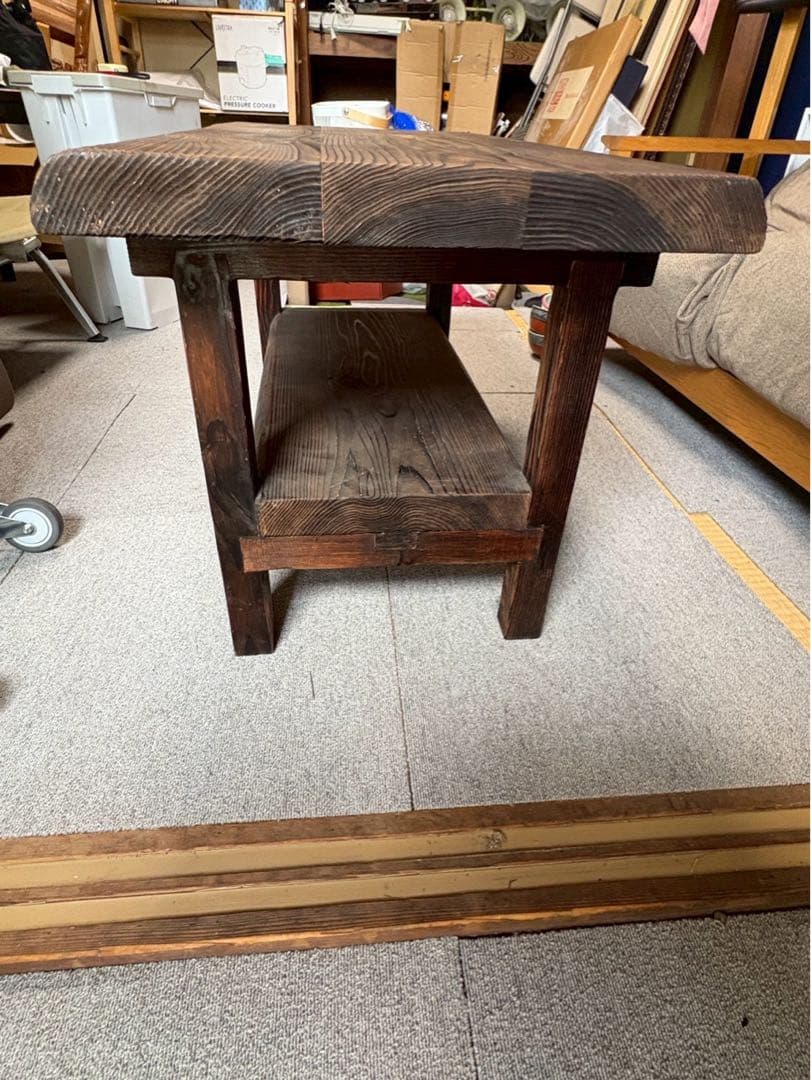 焼杉 ローテーブル 無垢材 棚付き 和モダン カフェ風　インテリア家具