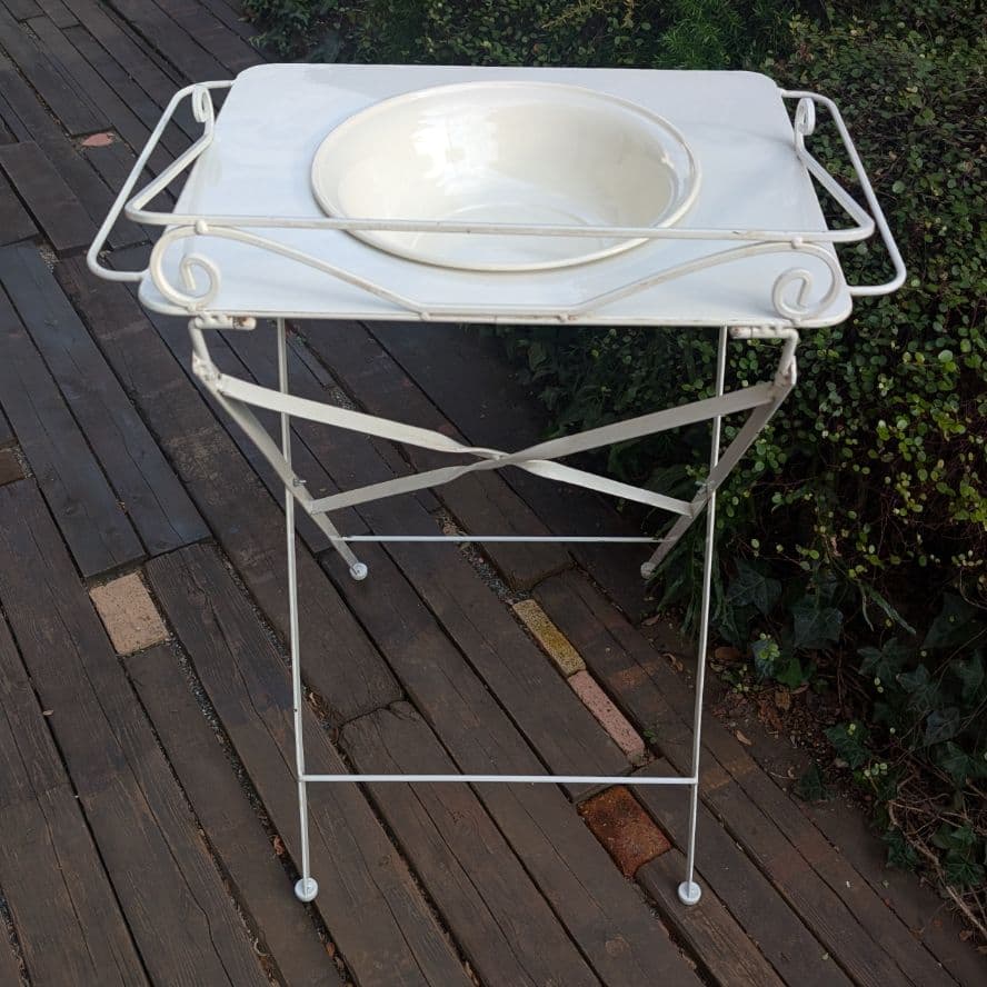 ウォッシュスタンド　アンティーク　レトロ　洗面台 折り畳み　ボウル・蓋付き　白