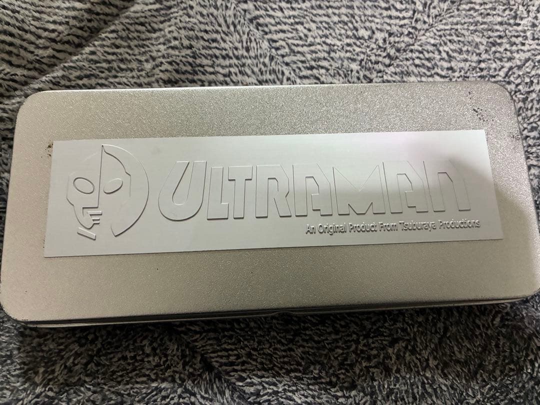 ウルトラマン 35周年 科学特捜隊 流星バッジ メタルエンブレム 35th