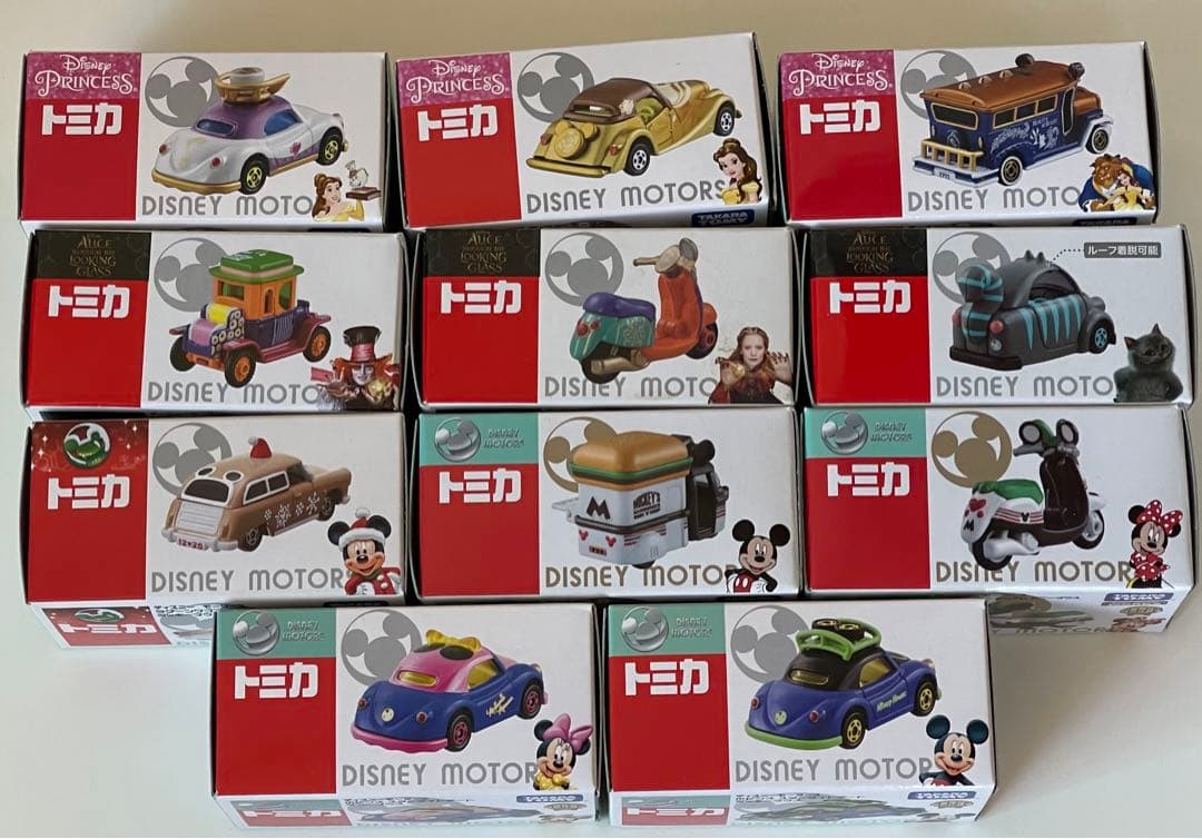 トミカ　ディズニーモータース　セブンイレブン特別仕様車