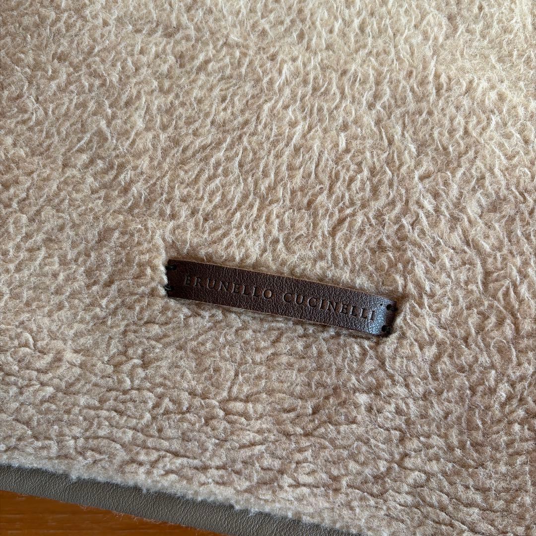 【タグあり】ブルネロクチネリ　クッション