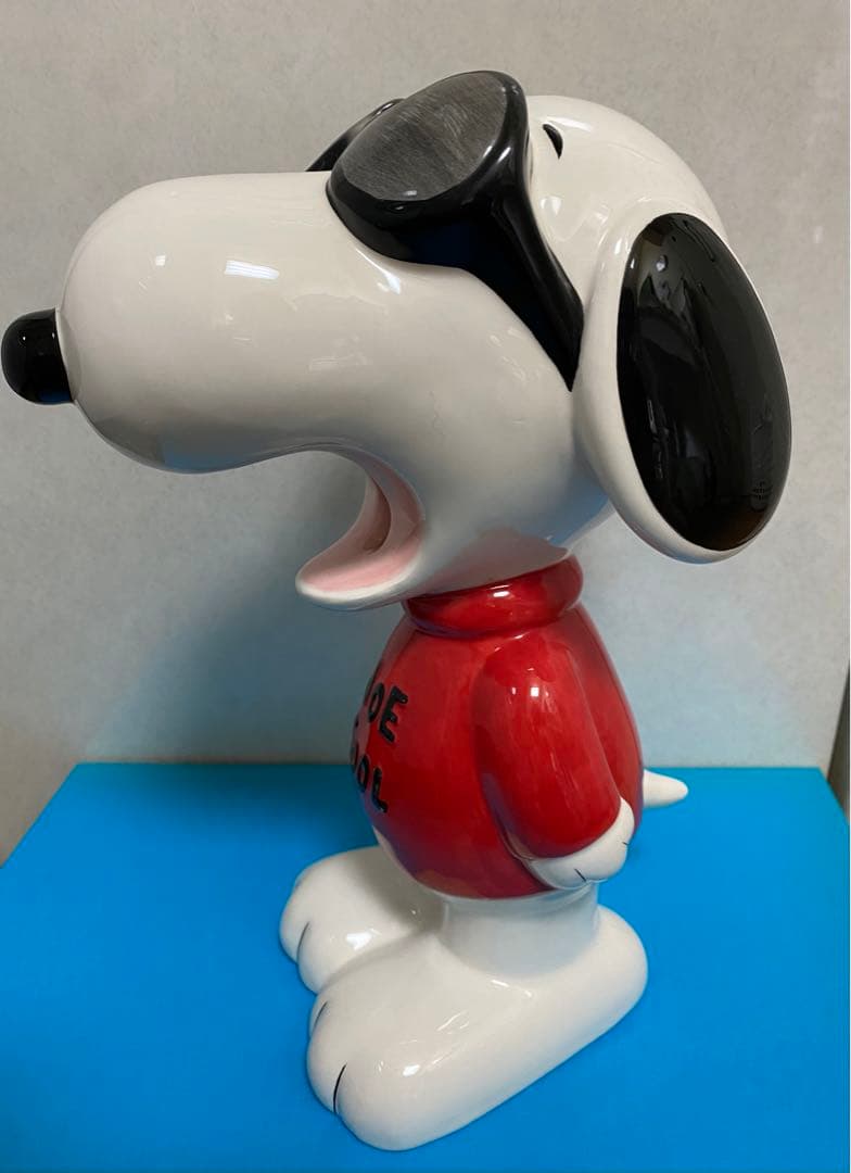 スヌーピージョ−ク−ル貯金箱陶器　置物　インテリア