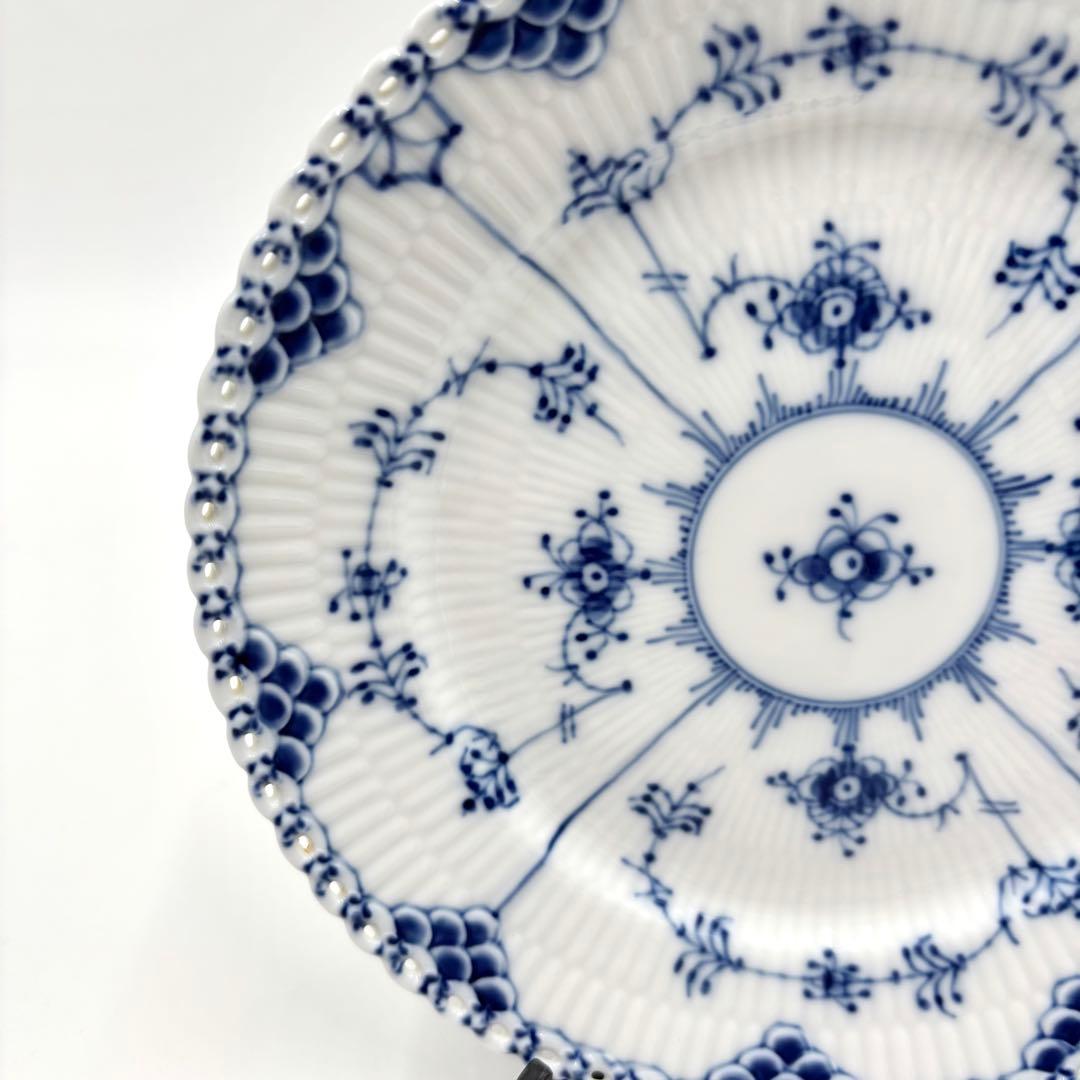 ロイヤルコペンハーゲン ブルーフルーテッド フルレース プレート 19.5cm