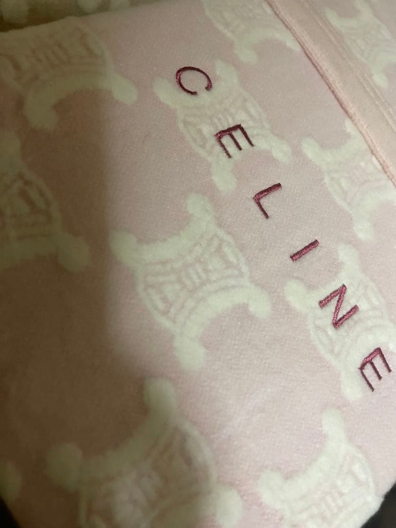 新品　　セリーヌ　　　２枚組　綿毛布