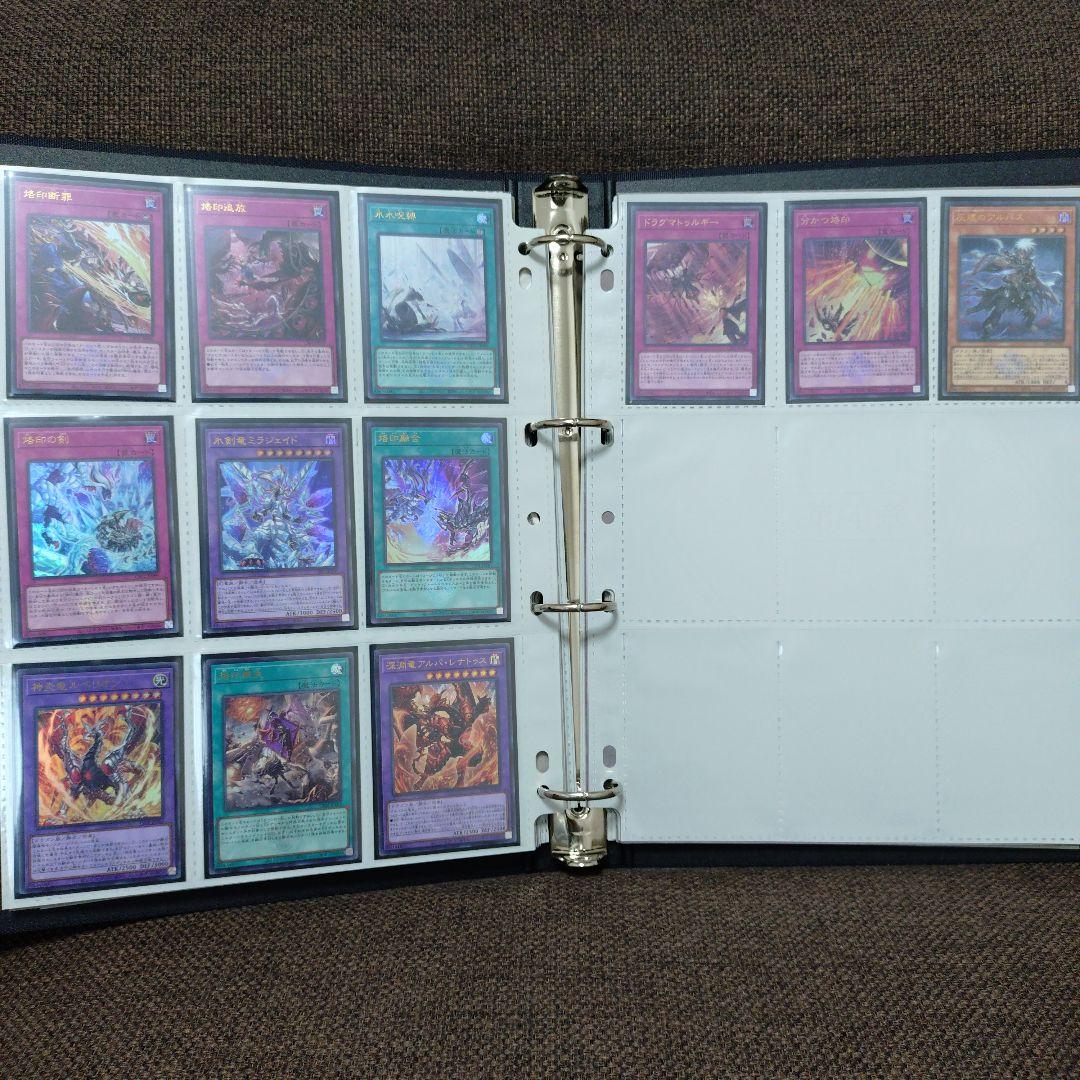 遊戯王　白の物語　COMPLETE FILE　コンプリートファイル　開封品