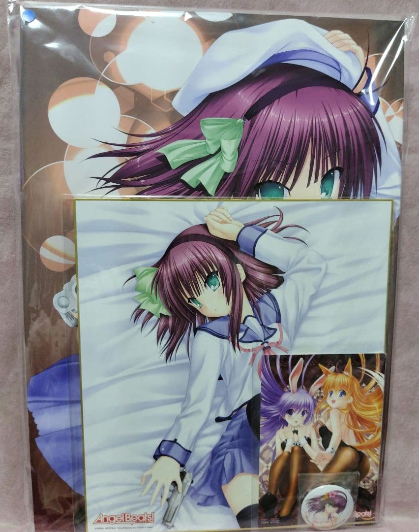 エンジェルビーツセット　イラストボード 色紙 ポストカード 缶バッチ