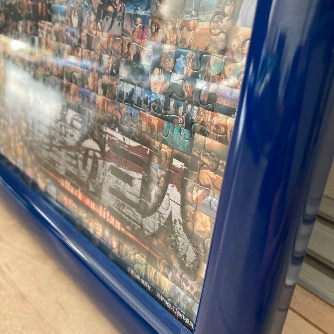 進撃の巨人ジグソーパズル完成フレーム