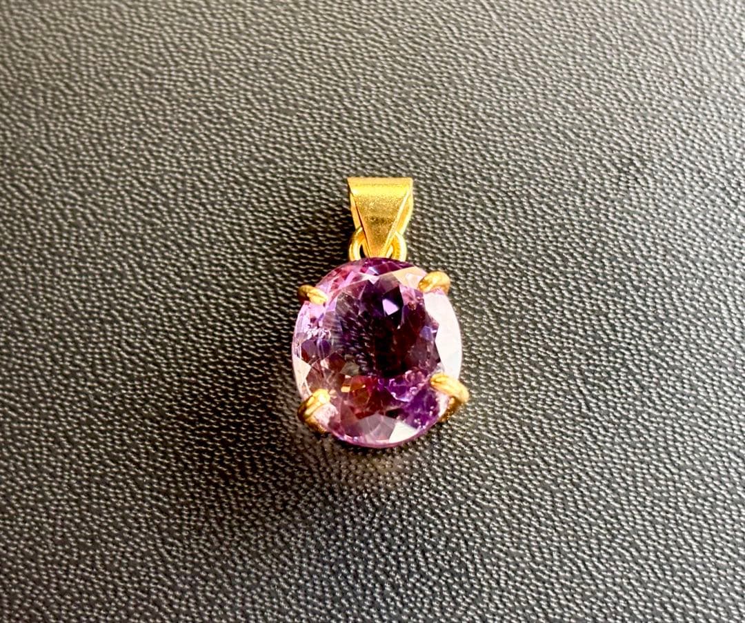 夢幻品質　愛と光の奇跡のクリスタル　幻のプレミアムナチュラルバイカラーアメトリン