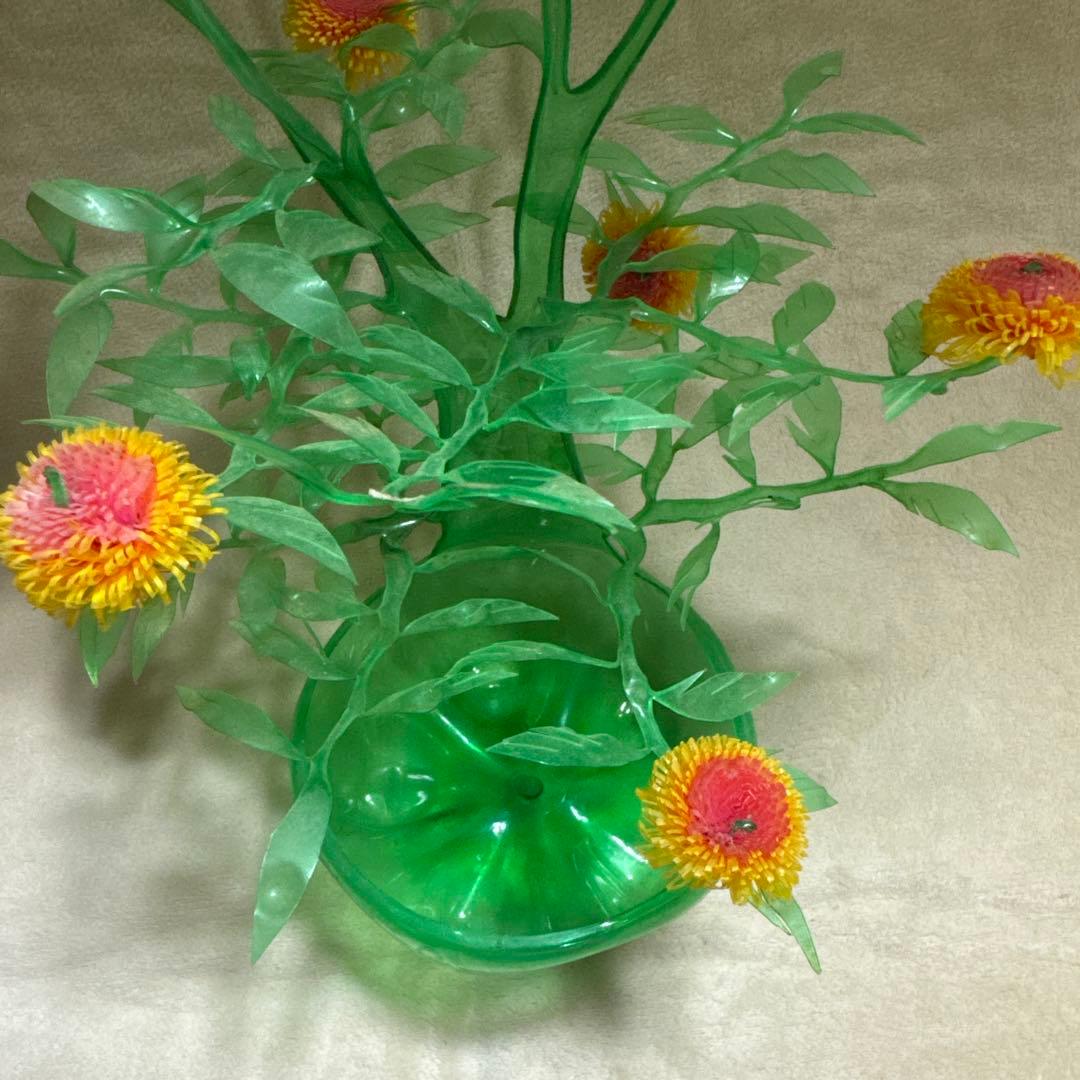 ペットボトル　置物　鳥　虫　植物　花　緑