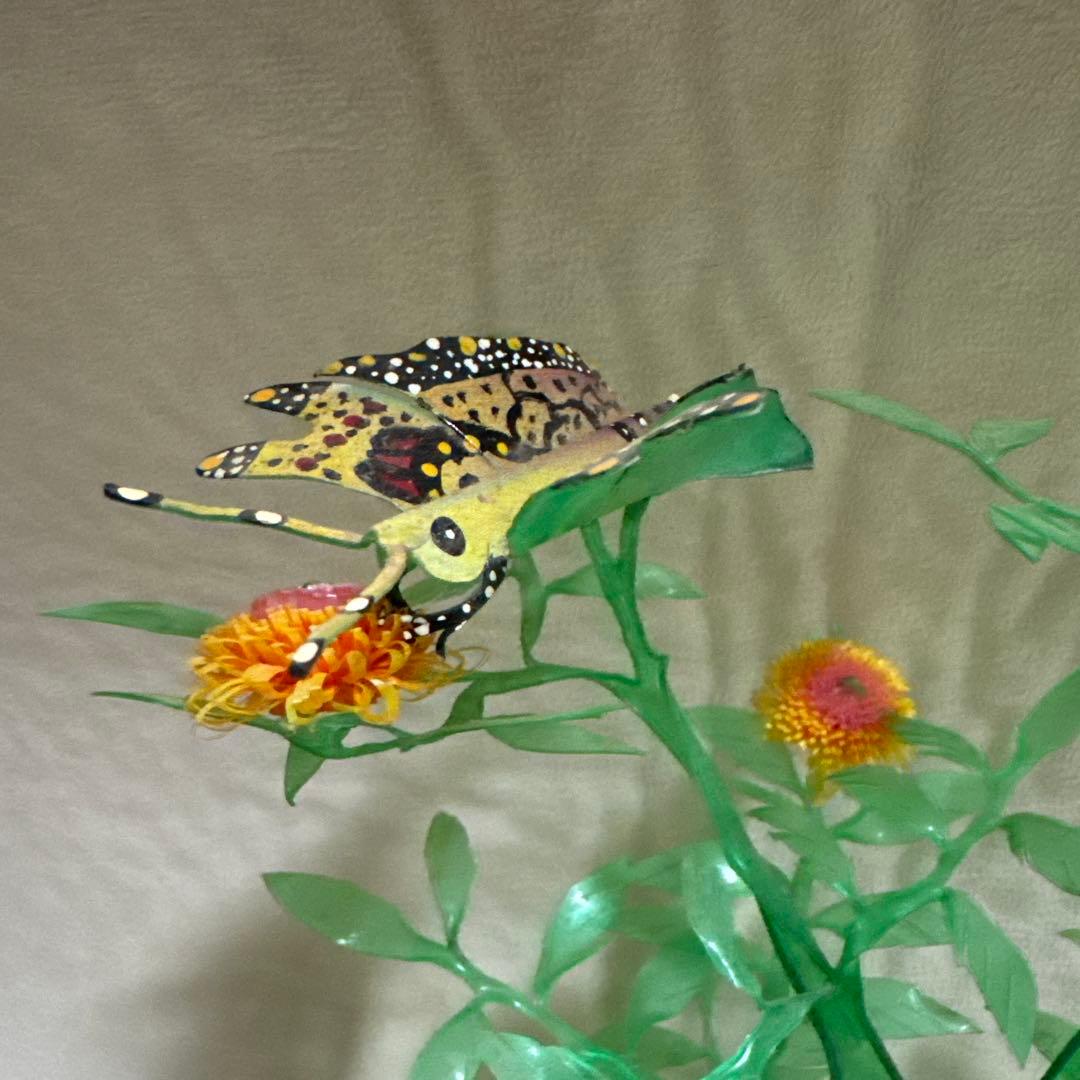 ペットボトル　置物　鳥　虫　植物　花　緑