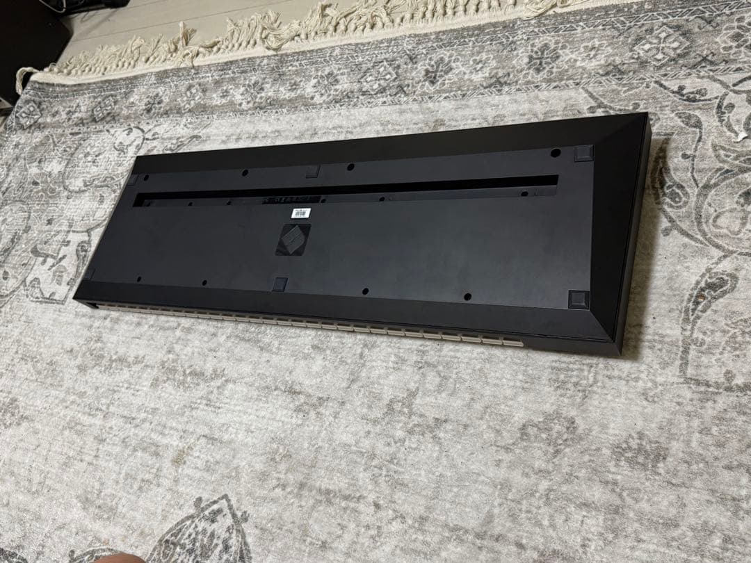 Novation MK3 49鍵 MIDIキーボード MIDEケーブル付き