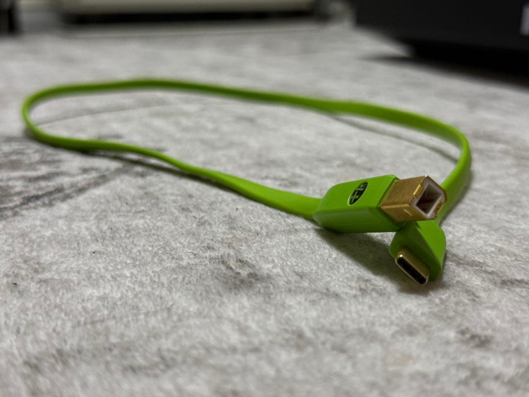 Novation MK3 49鍵 MIDIキーボード MIDEケーブル付き