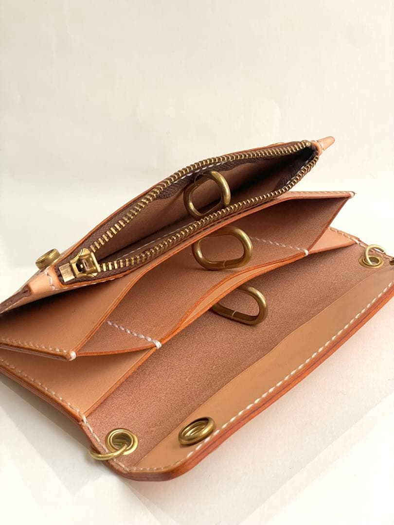 ショルダーロングトラッカーウォレット｜三層タイプ｜本革（牛革）ヌメ革 ×真鍮金具